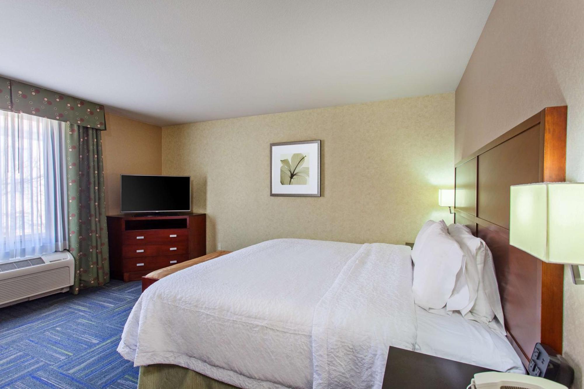 Hampton Inn And Suites Мерсед Экстерьер фото