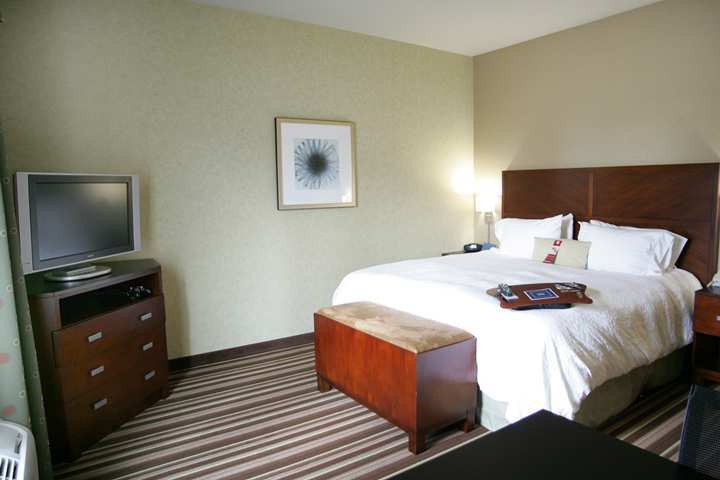 Hampton Inn And Suites Мерсед Экстерьер фото